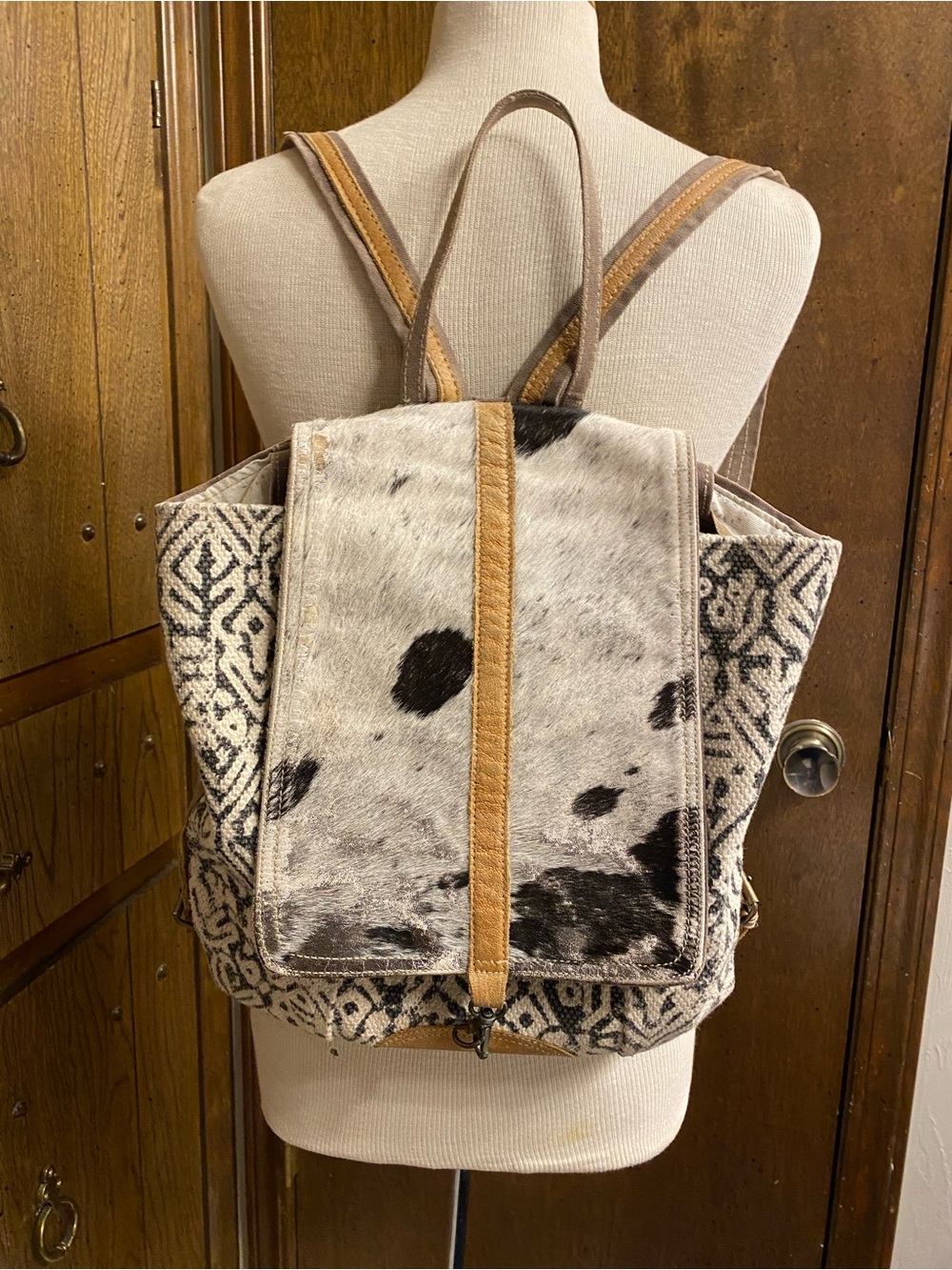 Myra Bag Cream, Black, Tan Patterned Backpack